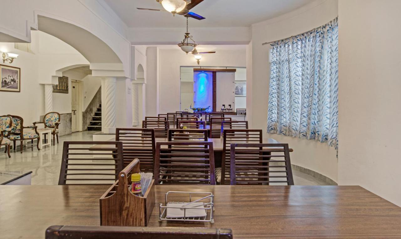 Hotel Meera Udaipur Exterior foto